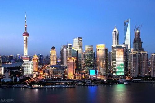 中国城市群灯光图 成渝 最具潜力 中三角发展迅猛 珠三角耀眼